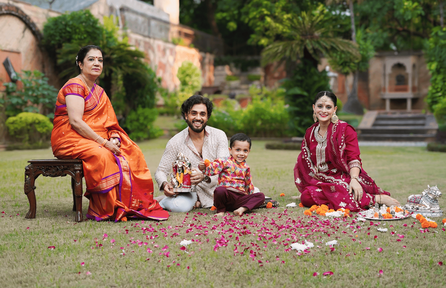 Dolphine Hero Background